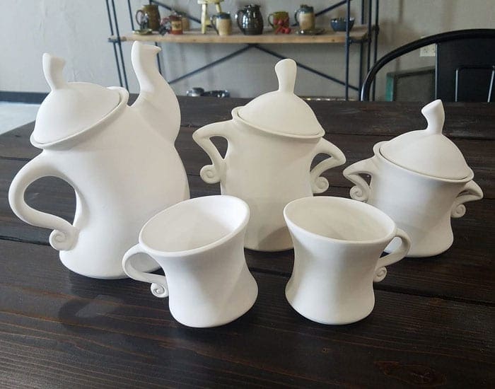 Tea Cups and Pots