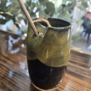 #414 Green and black cup with straw