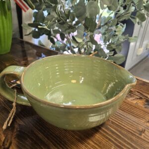 #952 Green batter bowl